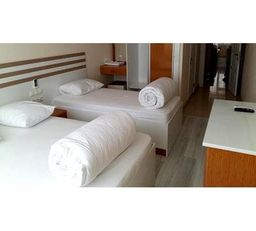 Family Room	 2