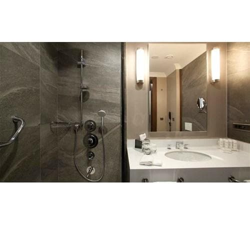 Family Room / Triple Room 4