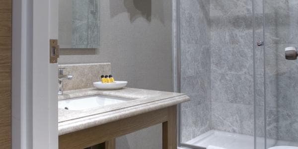 Standard Double Room 4