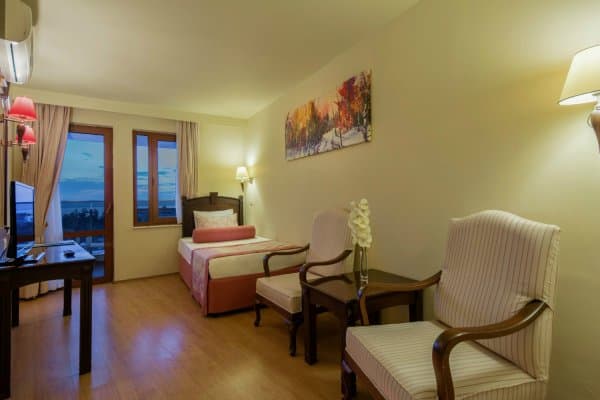 Standart Aile Odası Deniz Manzaralı  3