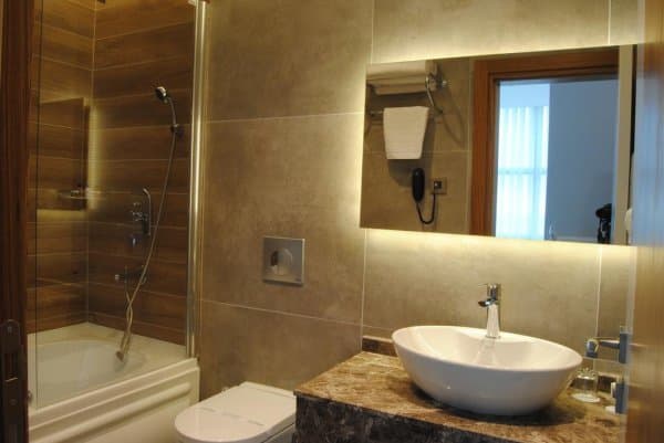 Deniz Manzaralı Oda  4