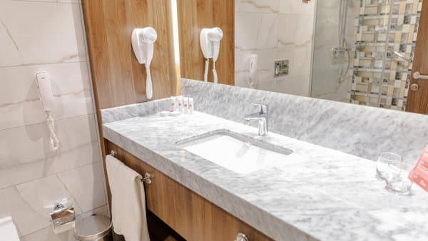 Deluxe Double Room 3