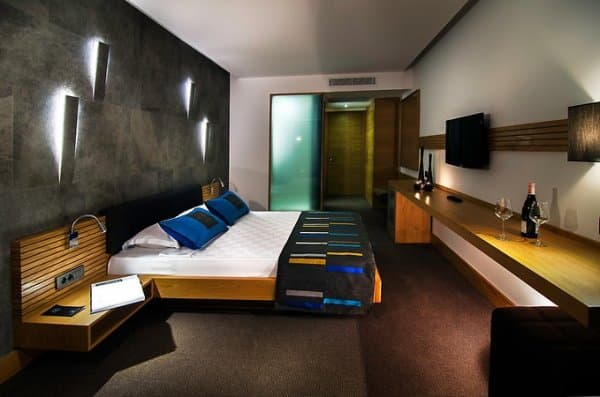 Şehir Manzaralı Standart Oda 1