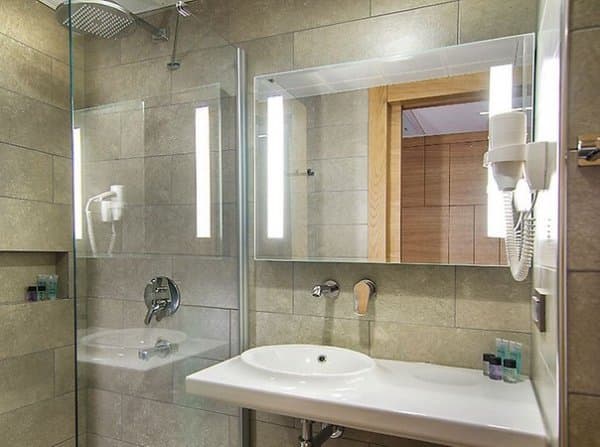 Şehir Manzaralı Standart Oda 2