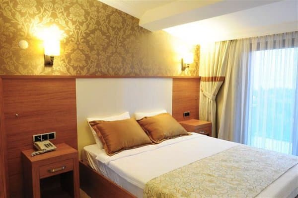 Standart İki Kişilik Oda 1