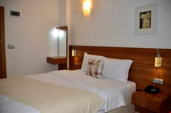 Standart Triple Oda 4