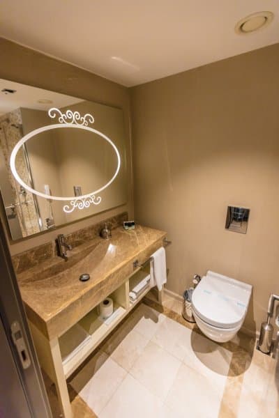 Kara Manzaralı Standart Oda 4