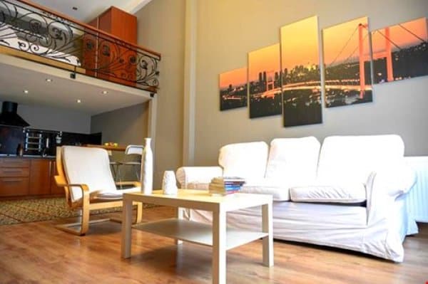 Loft Suite	 3