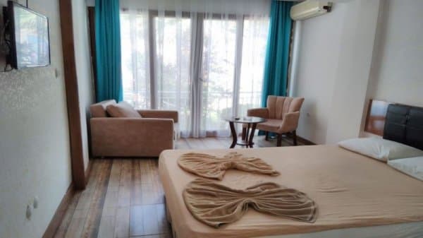 Dağ Manzaralı Oda 1