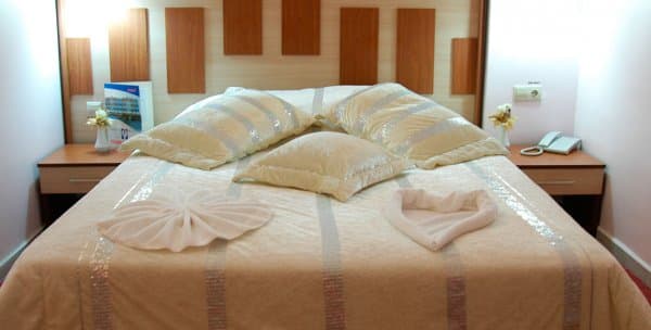 İki Yataklı Standart Oda 2