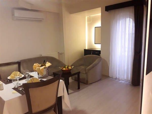 Standart Üç Kişilik Oda 3