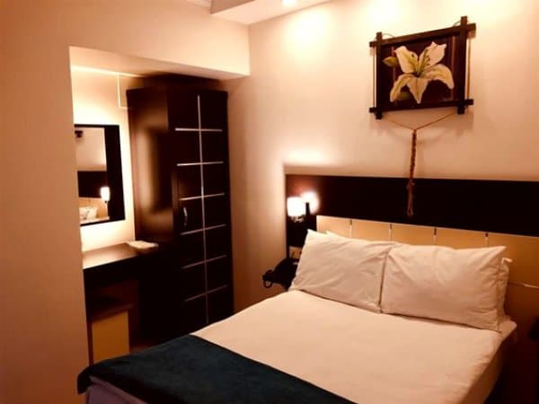 Standart Üç Kişilik Oda 1