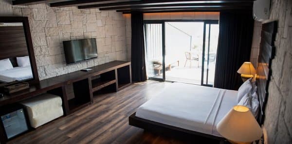 Grand Deluxe Jakuzili Oda – Özel Havuzlu 3