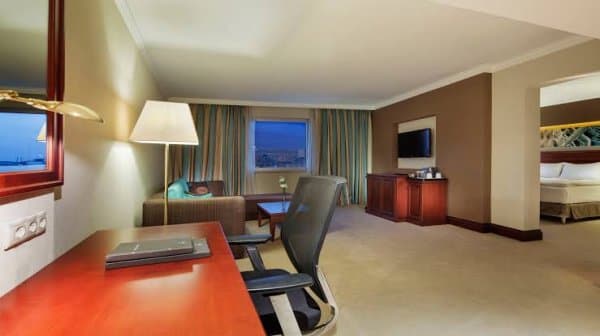 Executive Room - King 2