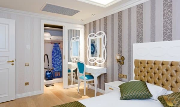 Junior Süit with Balcony 3