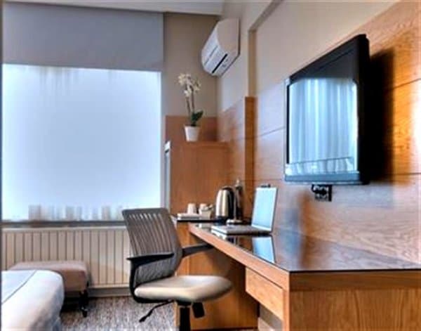 Standard Single Room 2