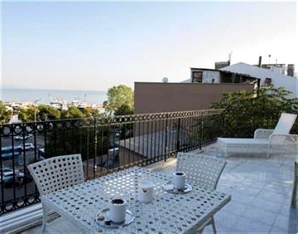 Suite Deniz Manzaralı Room 2