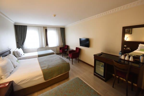 Standart Çift Kişilik Oda 3