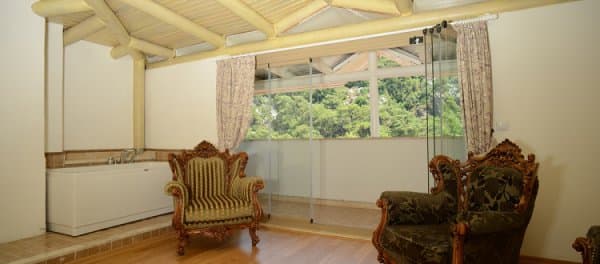 Country Suite 3