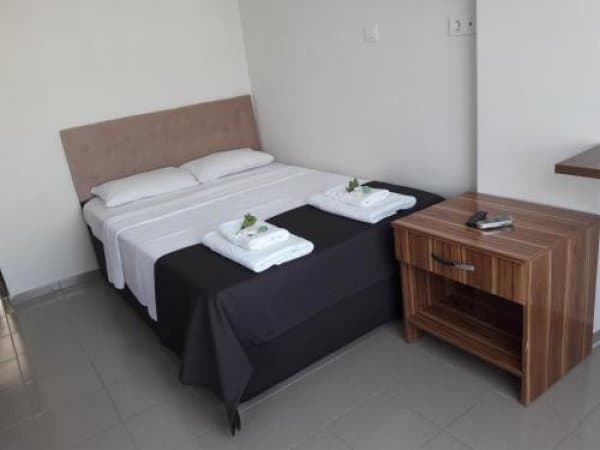 Havuz Manzaralı Standart Oda 1