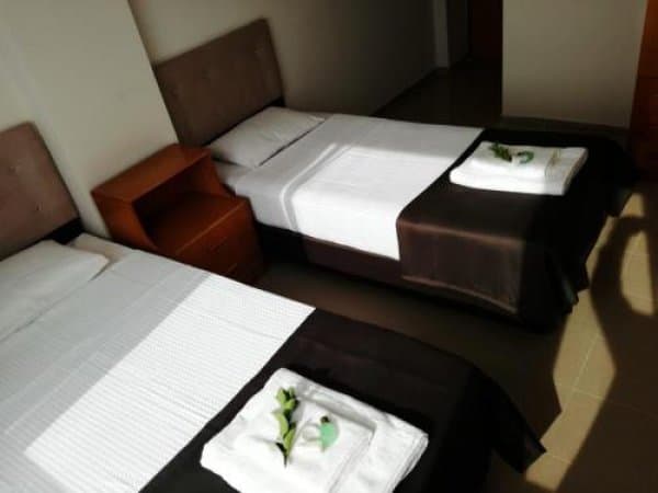 Havuz Manzaralı Standart Oda 3