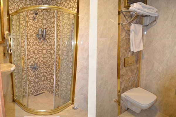 Standart İki Kişilik Oda  4