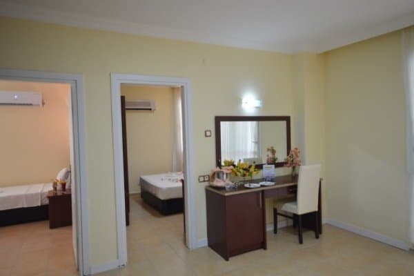 Family Suit Kara Manzaralı 2