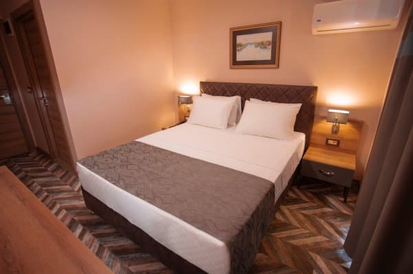 Standart Double Oda 2