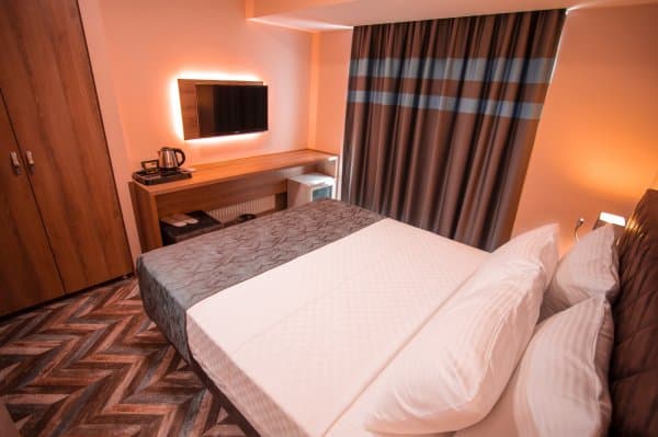 Standart Double Oda 3