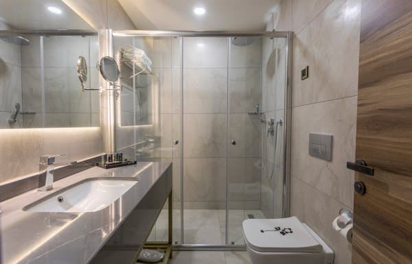 Standart Çift Kişilik Oda 3