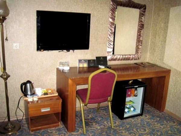 STANDARD İKİ YATAKLI ODA 3