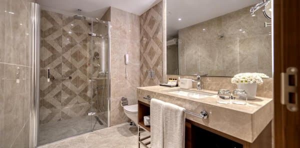 Deluxe Oda Dağ Manzaralı 4