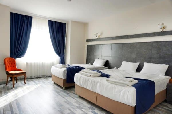 Dağ Manzaralı 2 Kişilik Oda 3