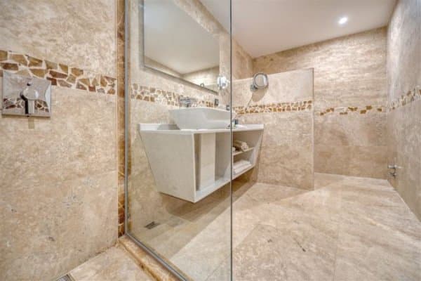 Signature Junior Suite Oda 3