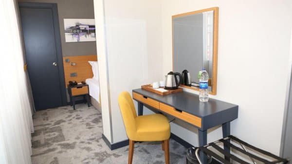 Single Tek Kişilik  2