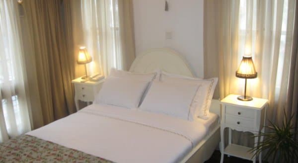 Deniz Manzaralı Standart Oda 3