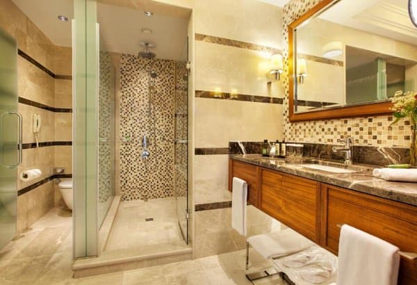 Deluxe Suite Room Sea View 3