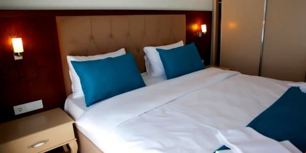 Suit Orman Manzaralı Oda 4