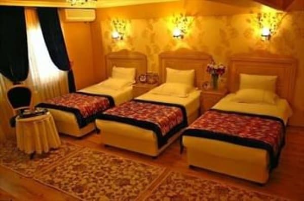 Triple,Sehir Manzaralı 2