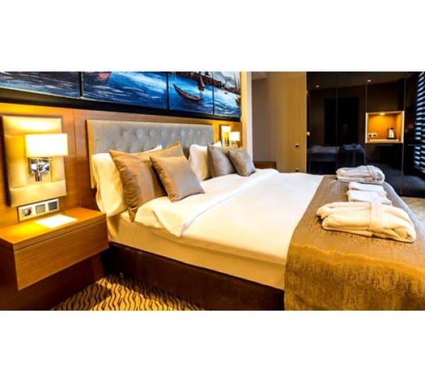 Standart Oda Şehir Manzaralı 1