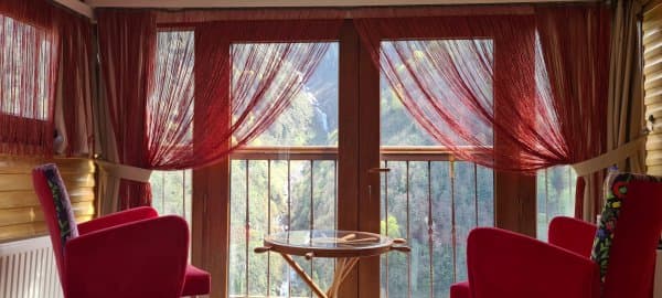 Jakuzili Kırmızı Balayı Odası 2