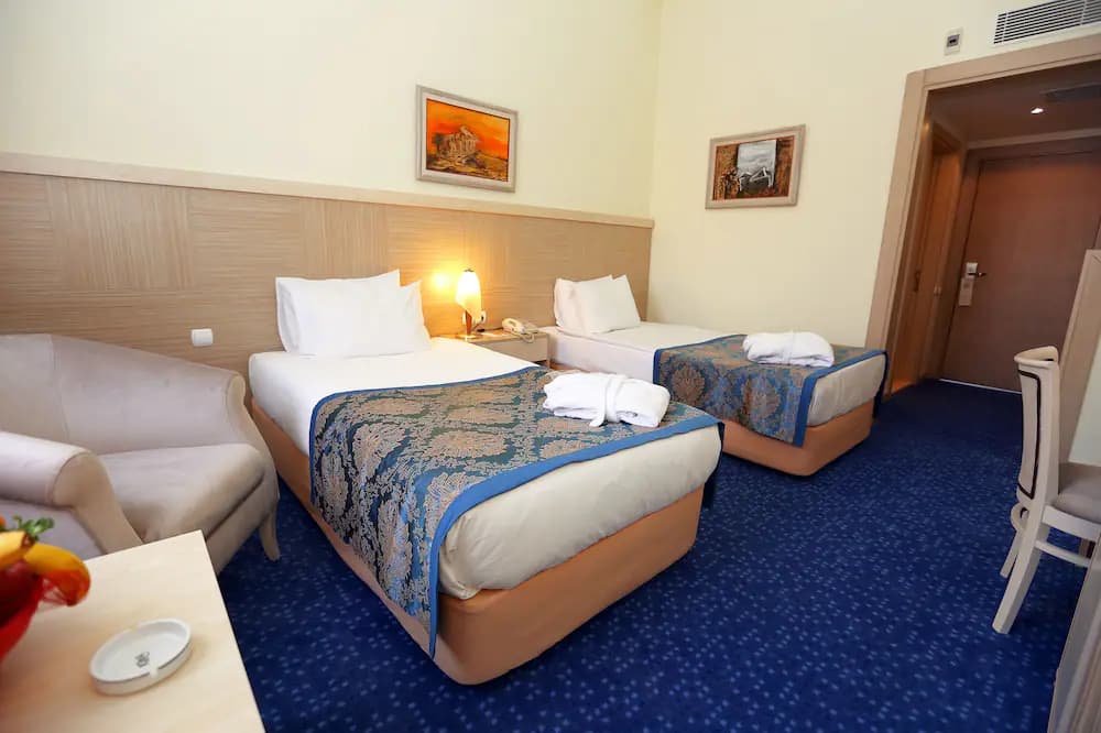 Double or Twin Oda 3