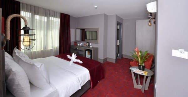 Deluxe Double Room 2