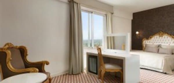 King Suit - Balayı Odası 1