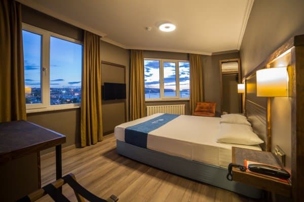 Standart Deniz Manzaralı Oda 1