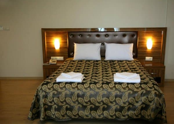 Standart Çift Kişilik veya İki Yataklı Oda Deniz Manzaralı(BALKONLU) 3