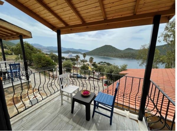 Deniz Manzaralı İki Ayrı Yataklı Oda 4