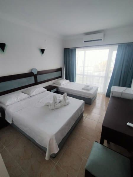 Kısmi Deniz Manzaralı Oda 1