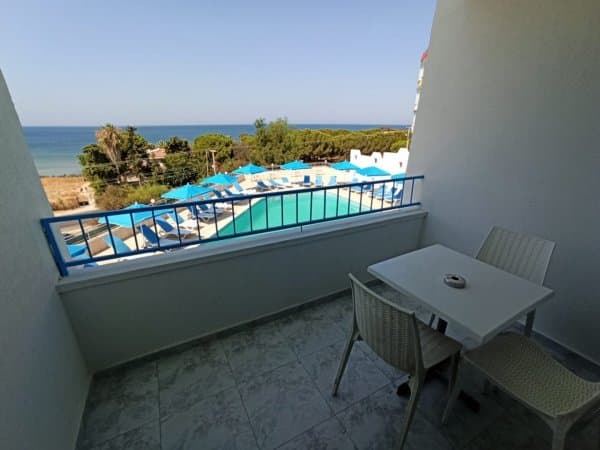 Kısmi Deniz Manzaralı Oda 4