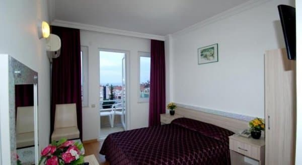 Triple Room 4
